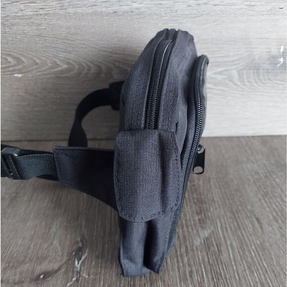 Swiss Army Equipped Black Fanny Pack Waist Bag - Picture 5 of 9